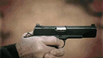 动图搞笑 弯刀 枪,笑料横生！